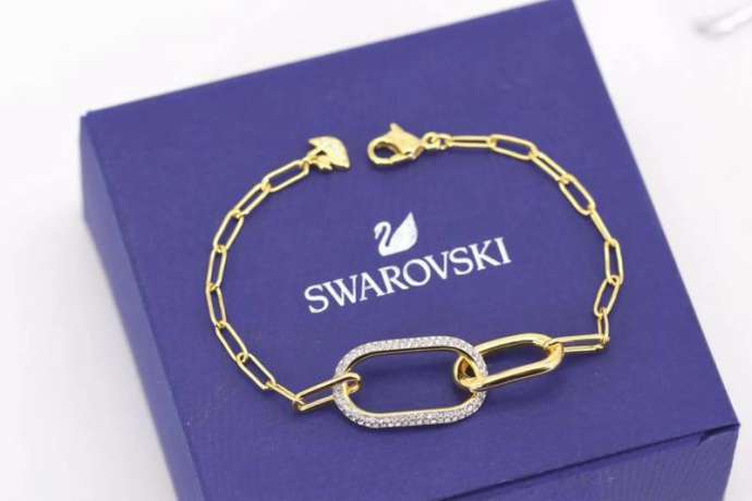 Picture of Swarovski Bracelet _SKUSwarovskiBracelet06cly2014500